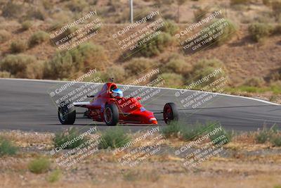 media/Jun-01-2025-CalClub SCCA (Sun) [[eae223c5dd]]/Group 3/Qualifying/